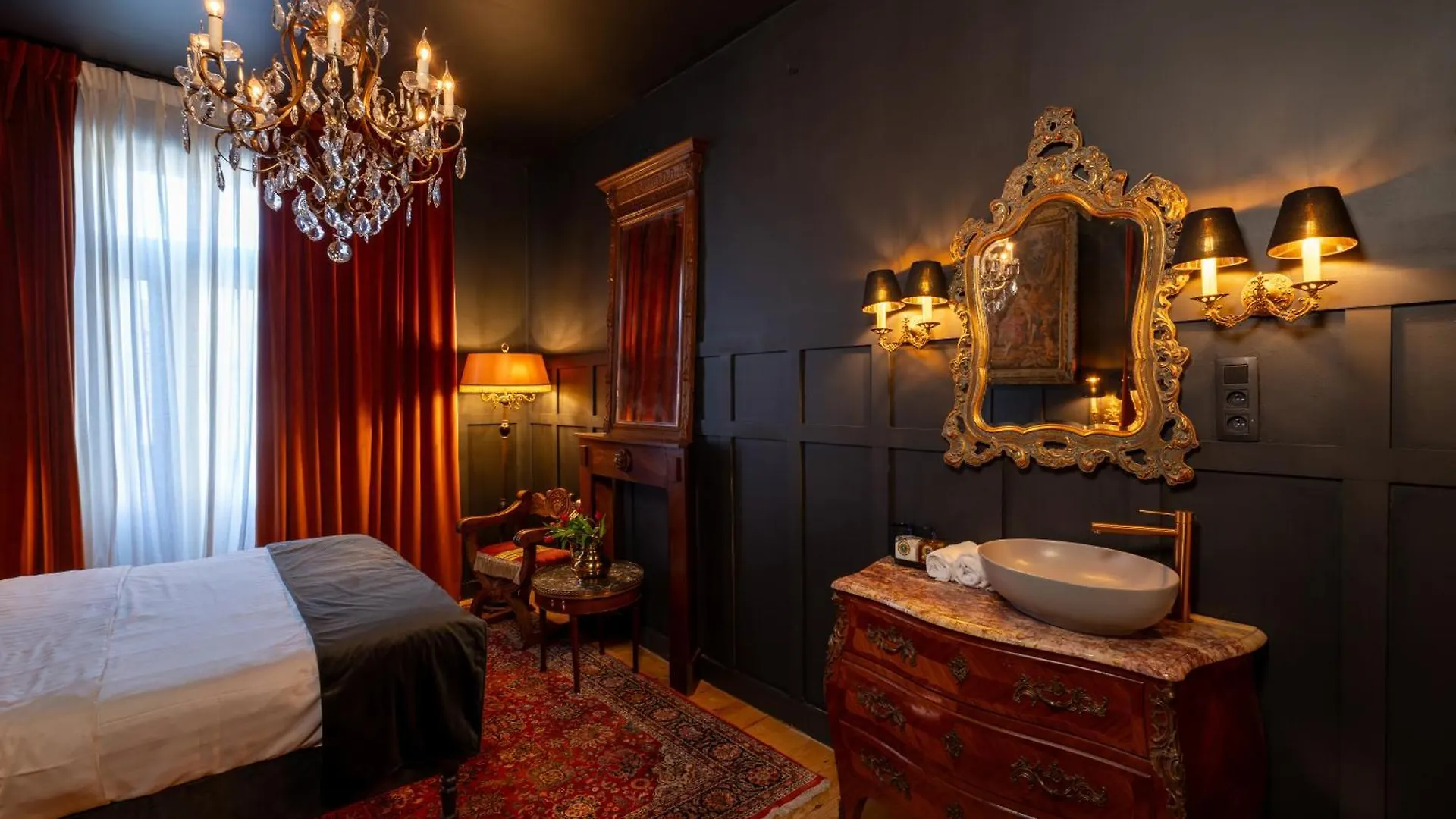 Spirella Hotel Brussels Guest house