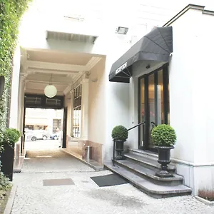 Hotel La Legende, Bruxelles